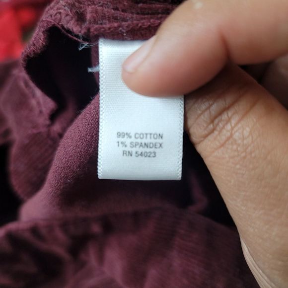 Banana Republic Curdoroy Mini Skirt, Sz.14, Maroon - Picture 6 of 10